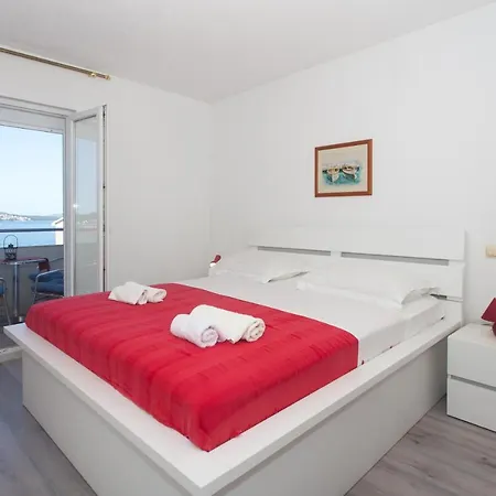Apartment Alajbeg *