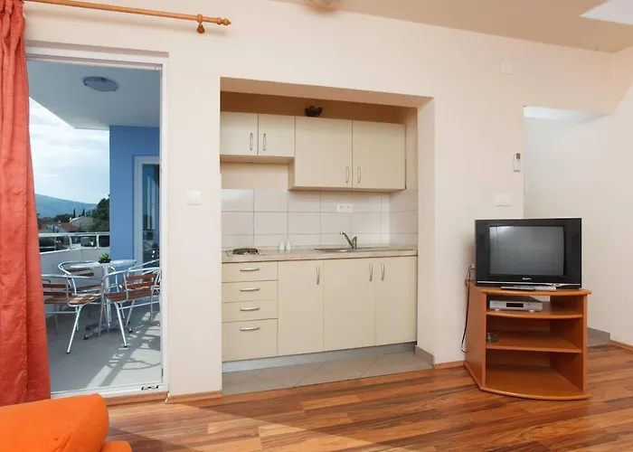 아파트 알라이베그 트로기르