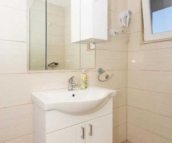 알라이베그 아파트