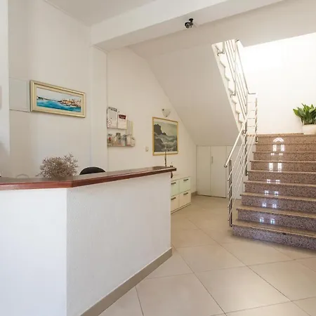 شقة Alajbeg تروغير