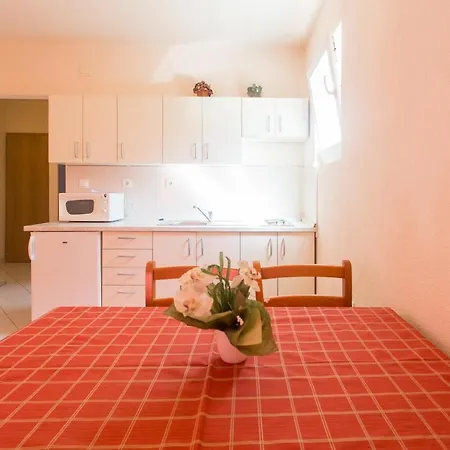 Alajbeg * تروغير