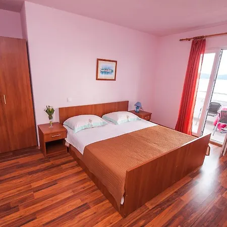 شقة Alajbeg تروغير