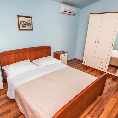 شقة Alajbeg تروغير